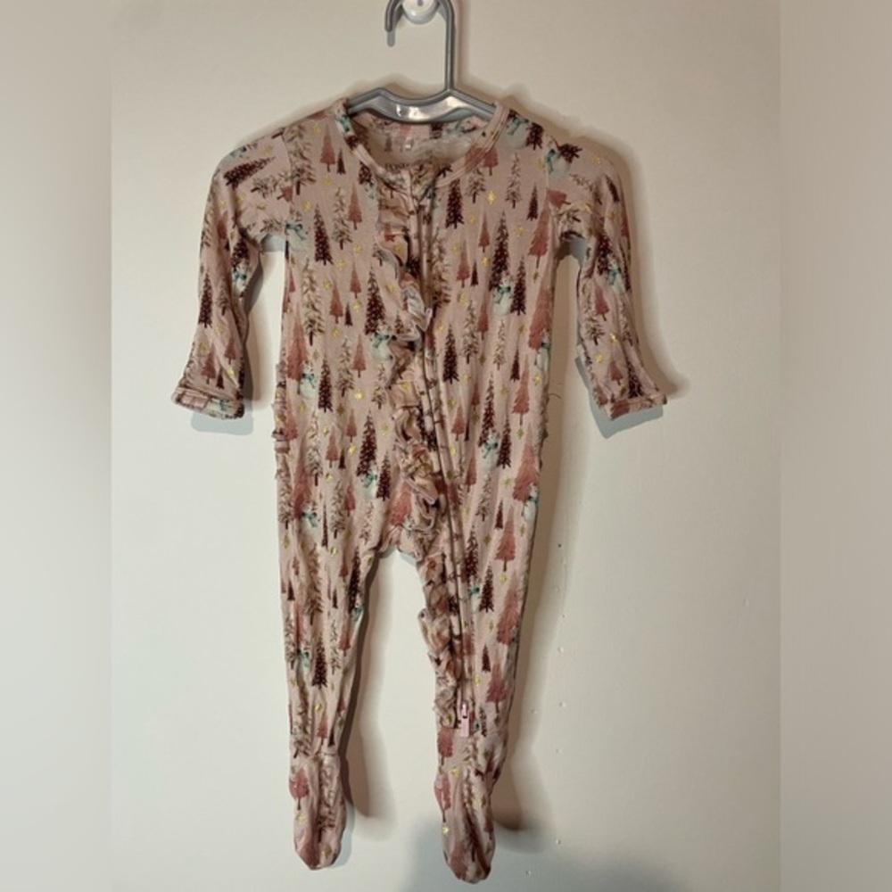 Posh Peanut Sparkles Christmas‎ onesies 0-3